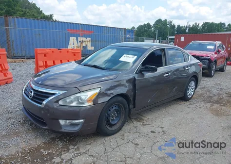 2013 Nissan Altima 2.5 S z USA, uszkodzony, nr VIN 1N4AL3AP2DC294763